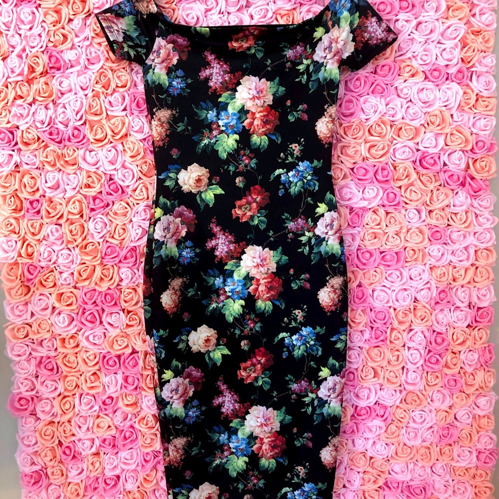 Off the shoulder pencil dress!